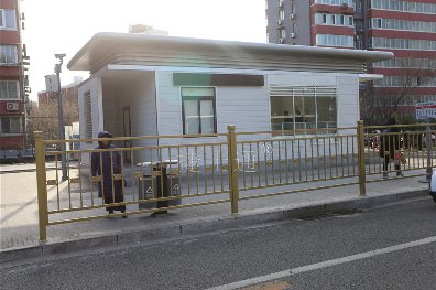 大型房屋辦公室崗?fù)ひ淹度氡本┠险镜貐^(qū)使用！
