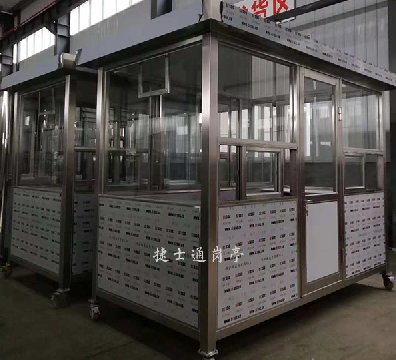 兩個(gè)，定制不銹鋼崗?fù)ぃ?.5*3米，滄州獻(xiàn)縣